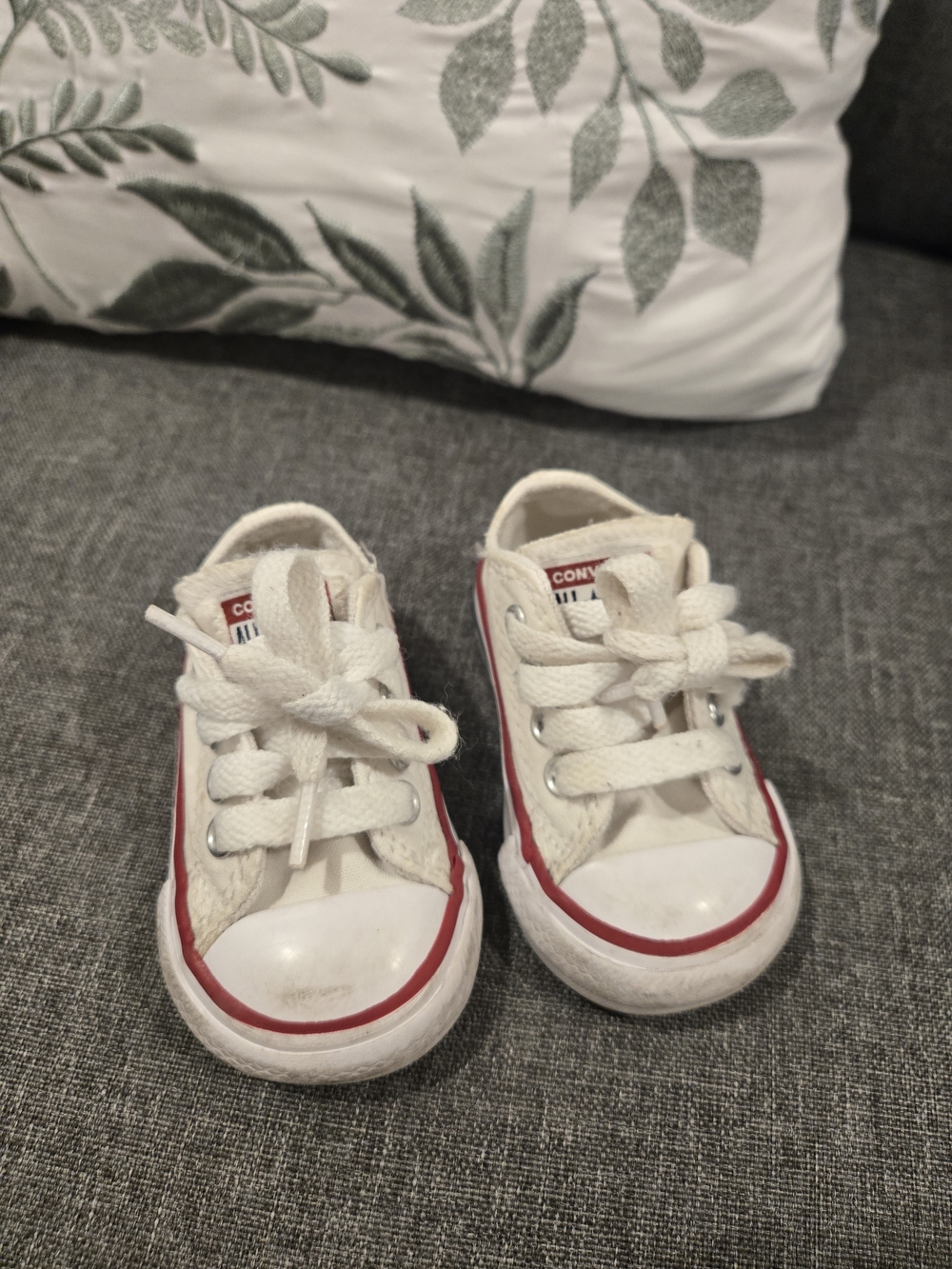 Converse Kids White Sneakers with Red Trim — Low Top